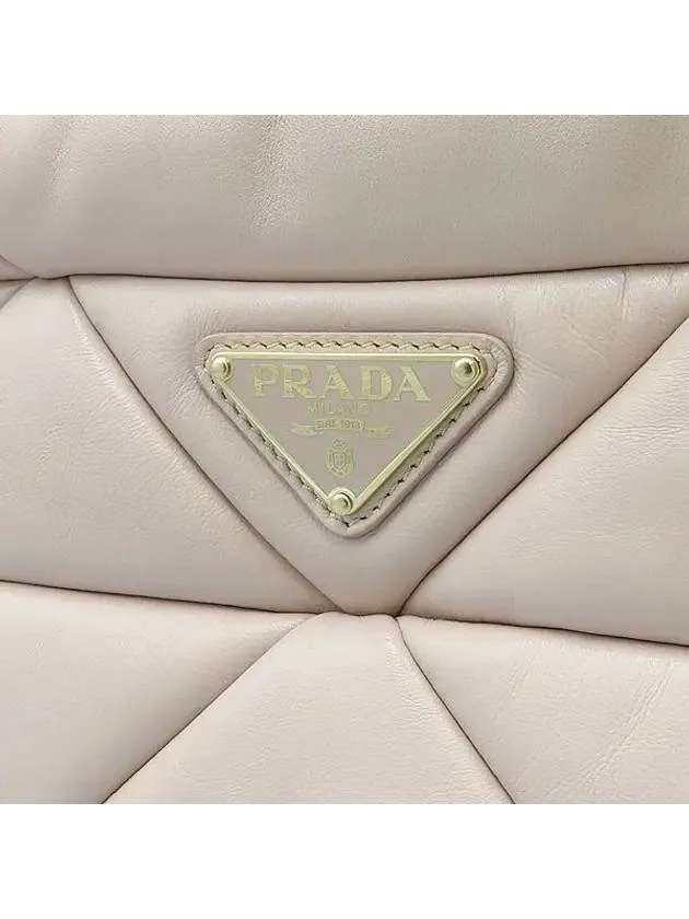 1BF122 Clutch Bag