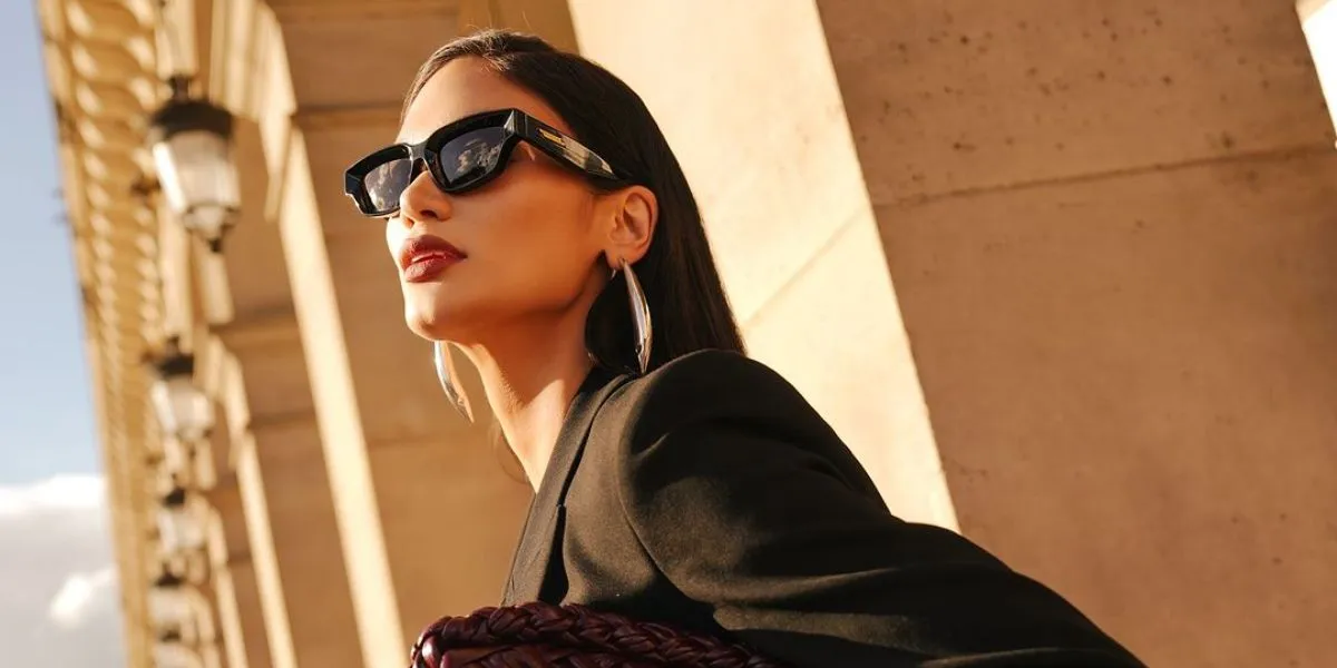 Bottega Veneta BV1101S 001 - As Seen On Kendall Jenner & Maluma