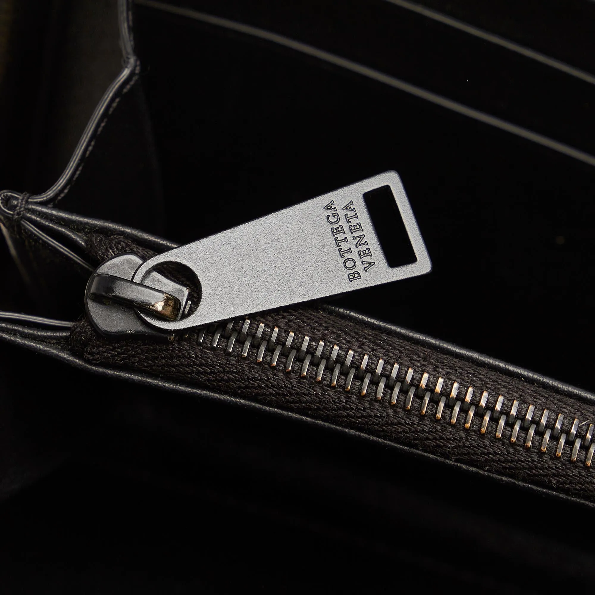 Bottega Veneta Intrecciato Long Wallet (SHG-EnqJeq)