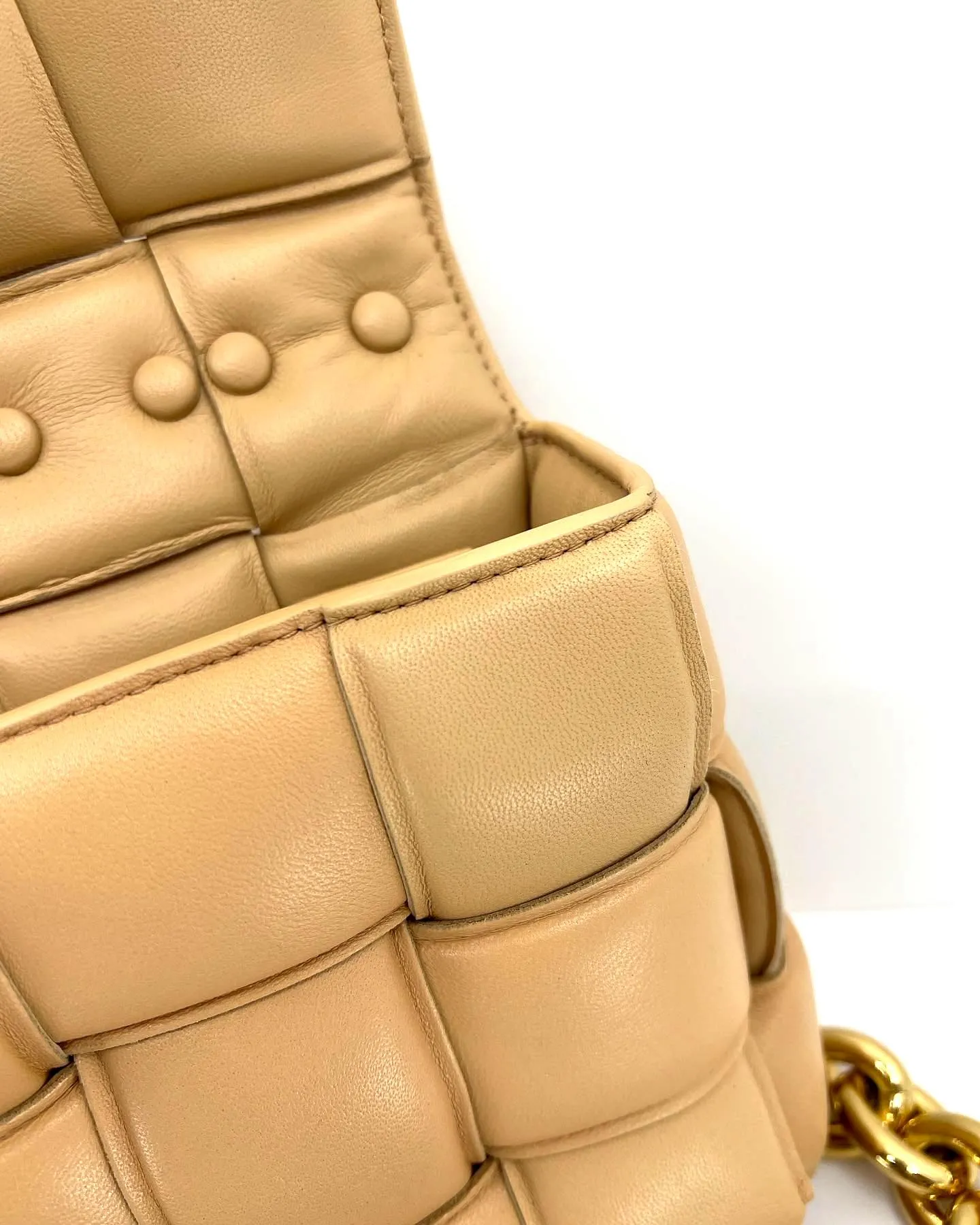 BOTTEGA VENETA NAPPA LEATHER PADDED CHAIN CASSETTE BAG