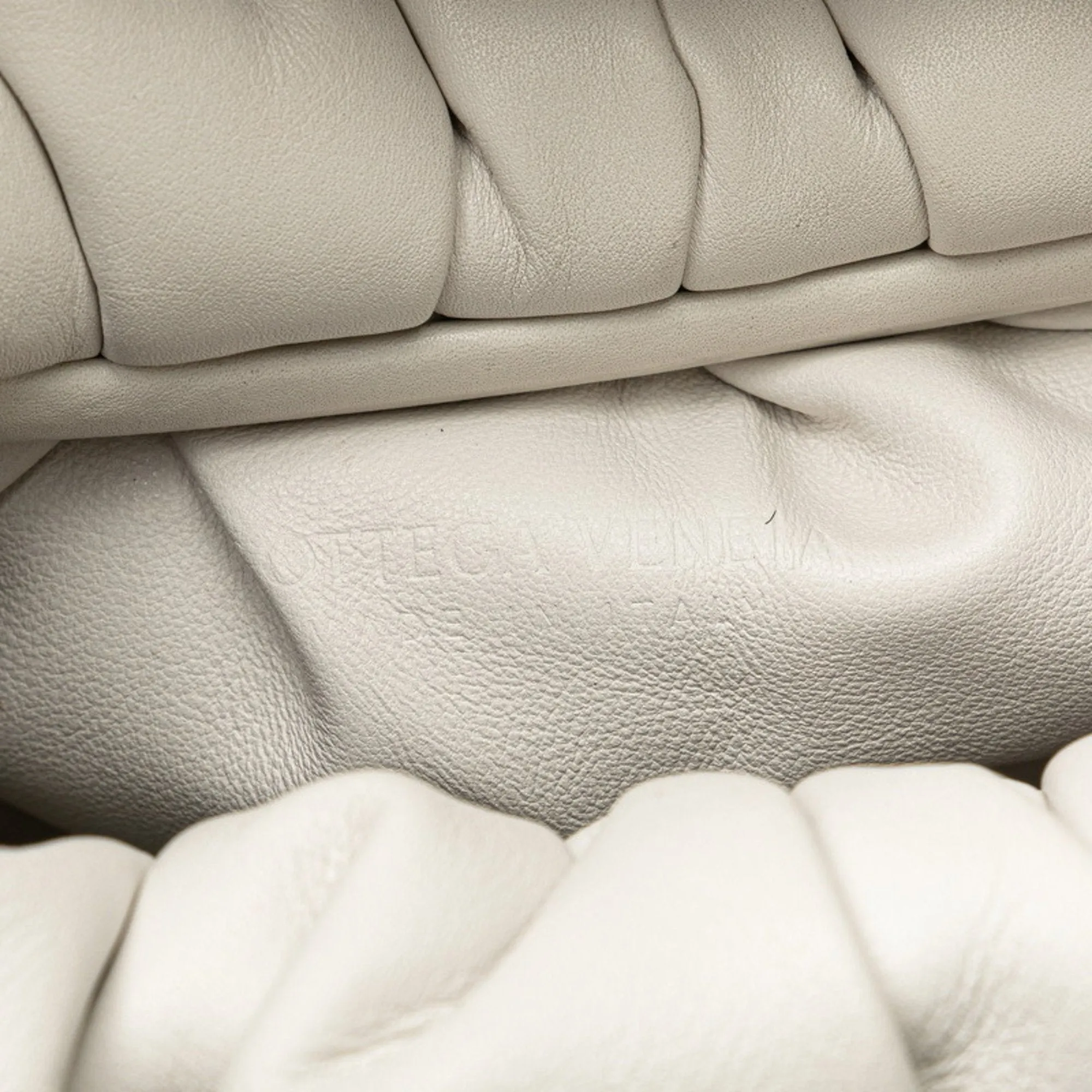 BOTTEGA VENETA Pouch Handbag