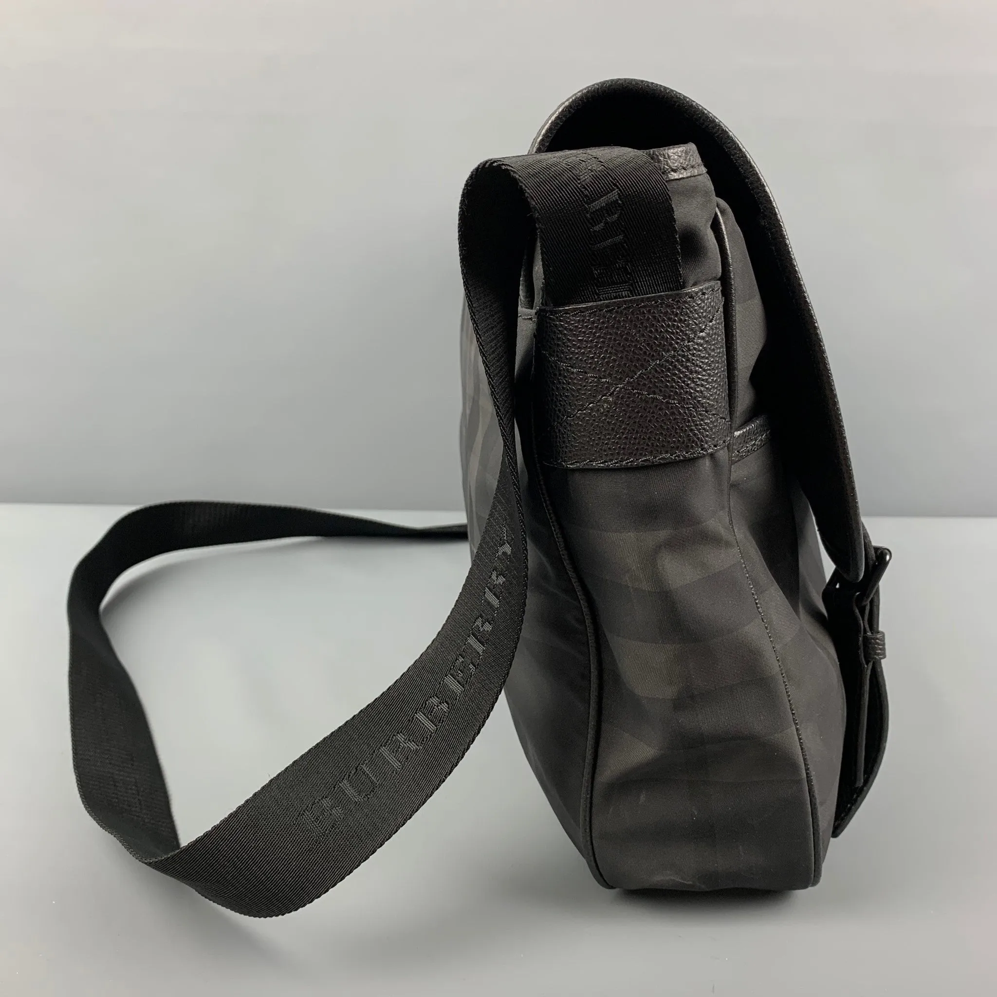BURBERRY Black Grey Plaid Nylon Messenger Bag