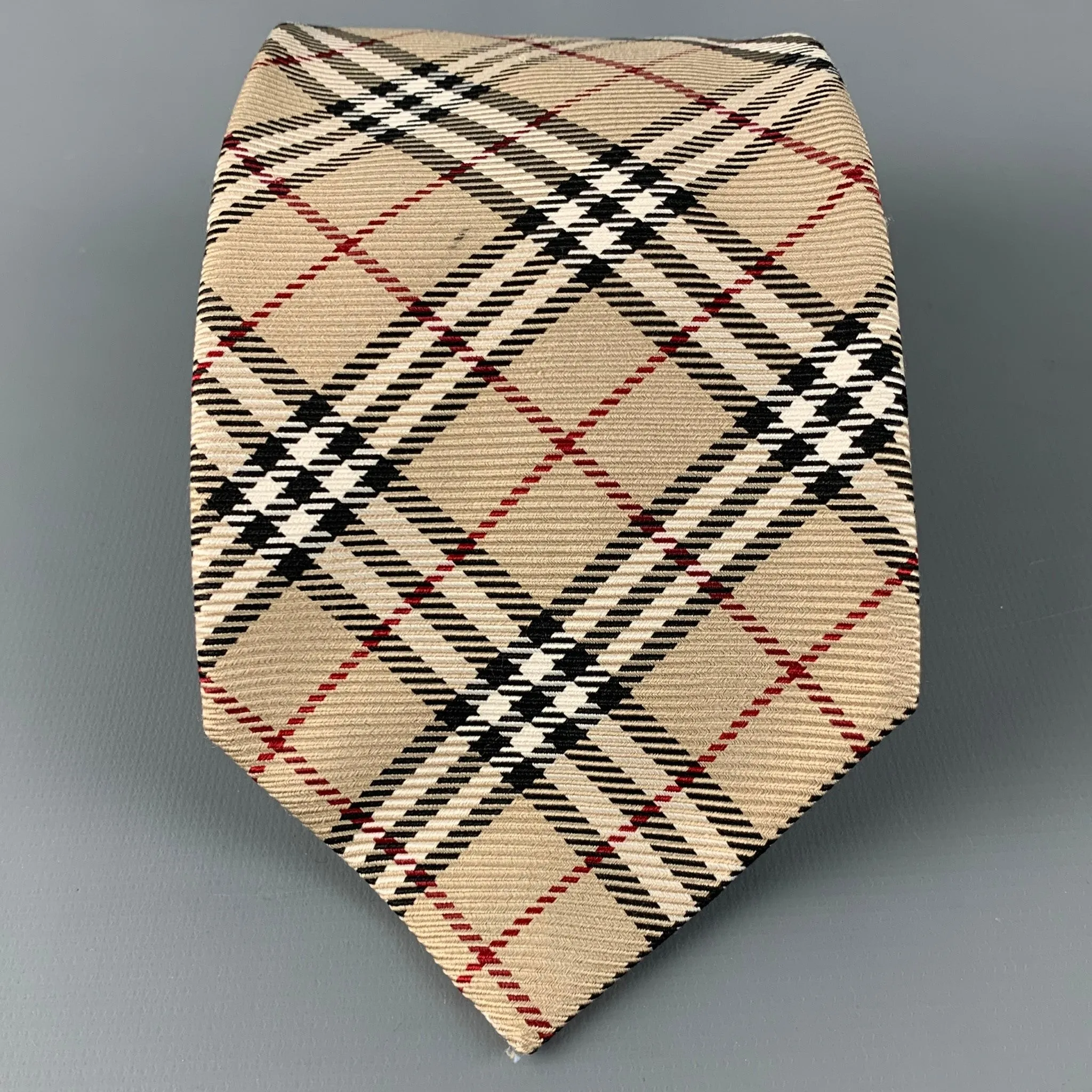 BURBERRY LONDON Beige Black & White Plaid Silk Tie