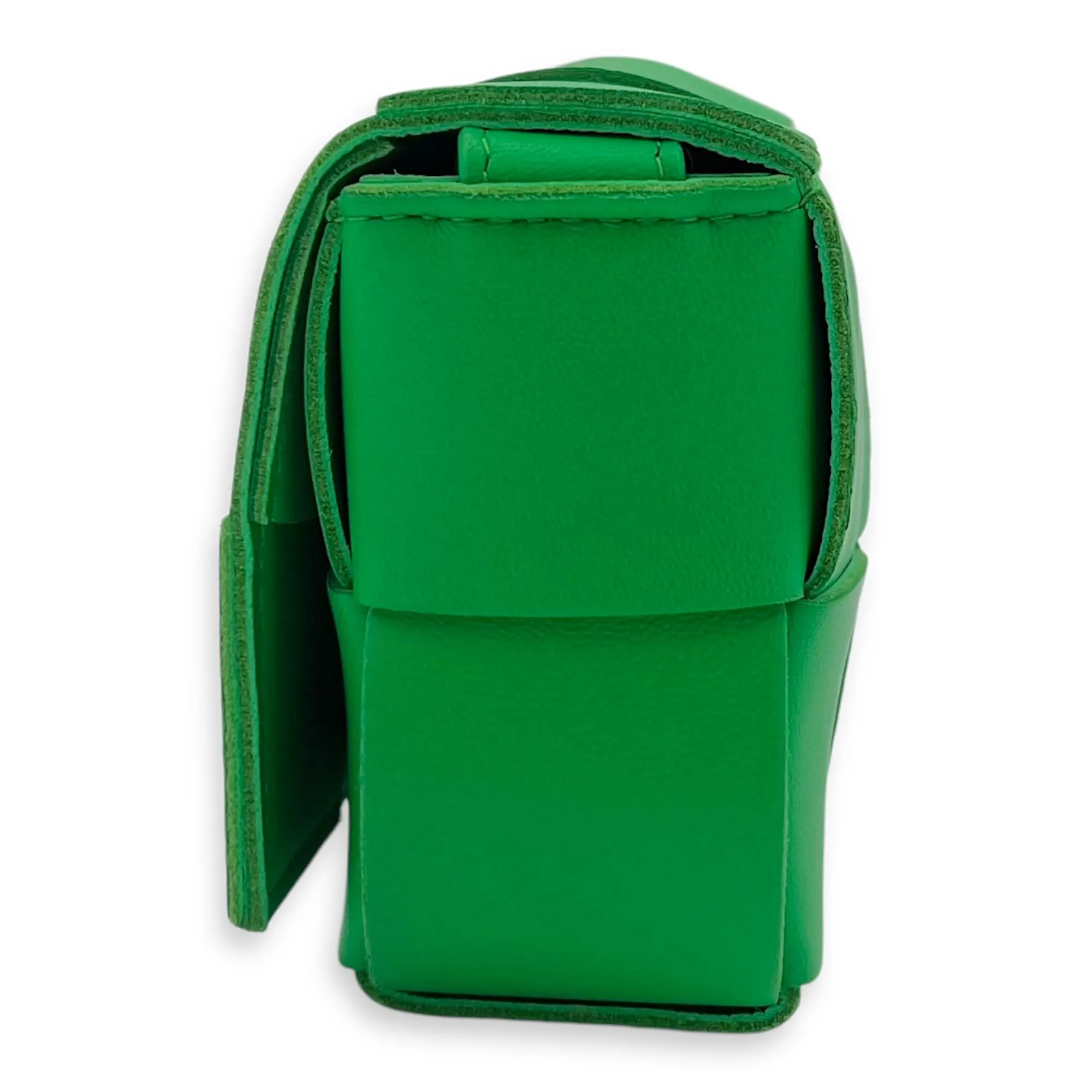 Cassette Green Crossbody Bag in Lambskin, Gold hardware