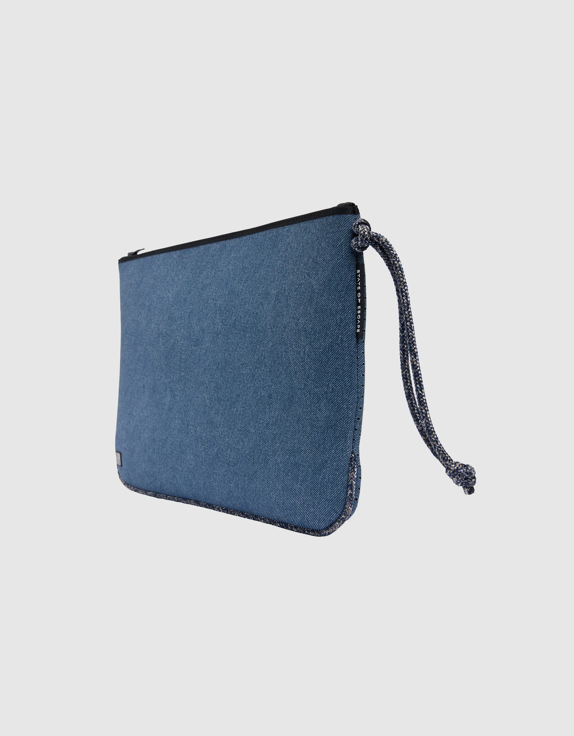 Everyday large flat pouch in fade denim