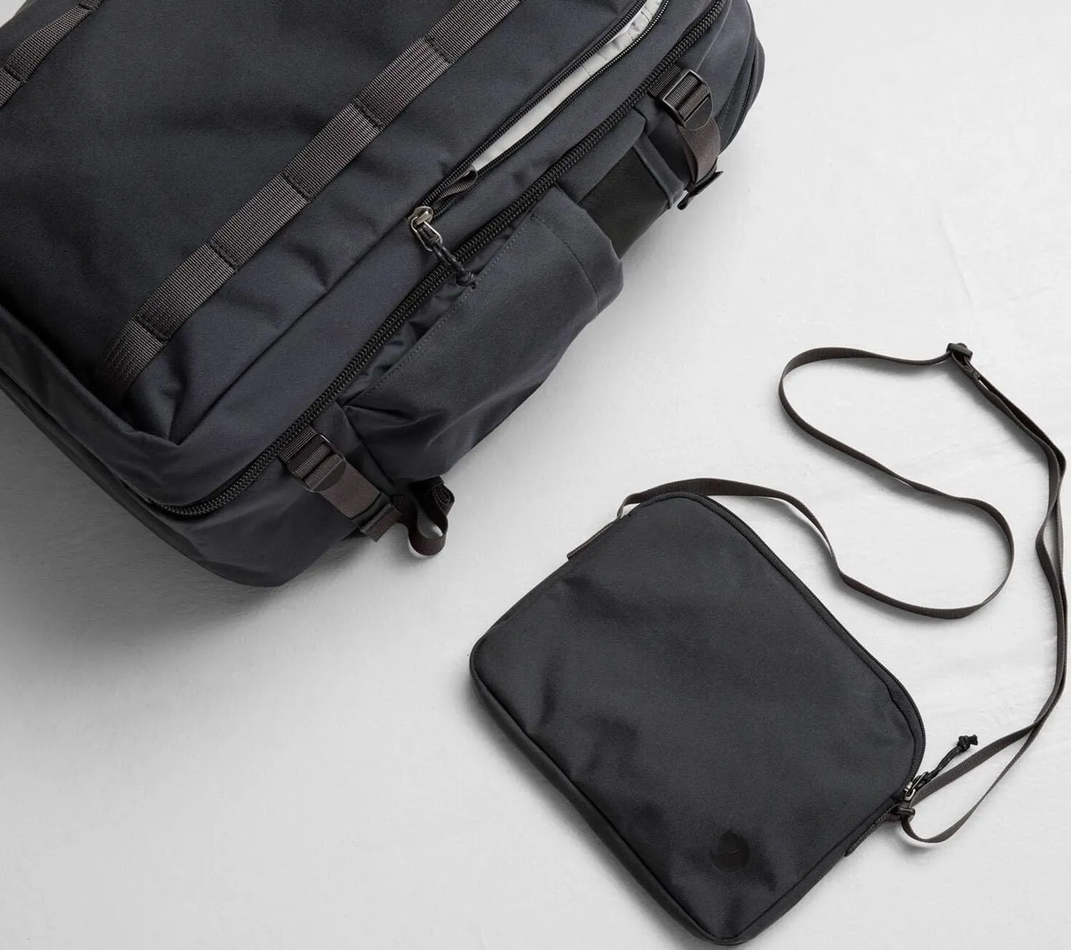 Fjallraven Farden Carry-On Pack F23200303-037, Coal Black