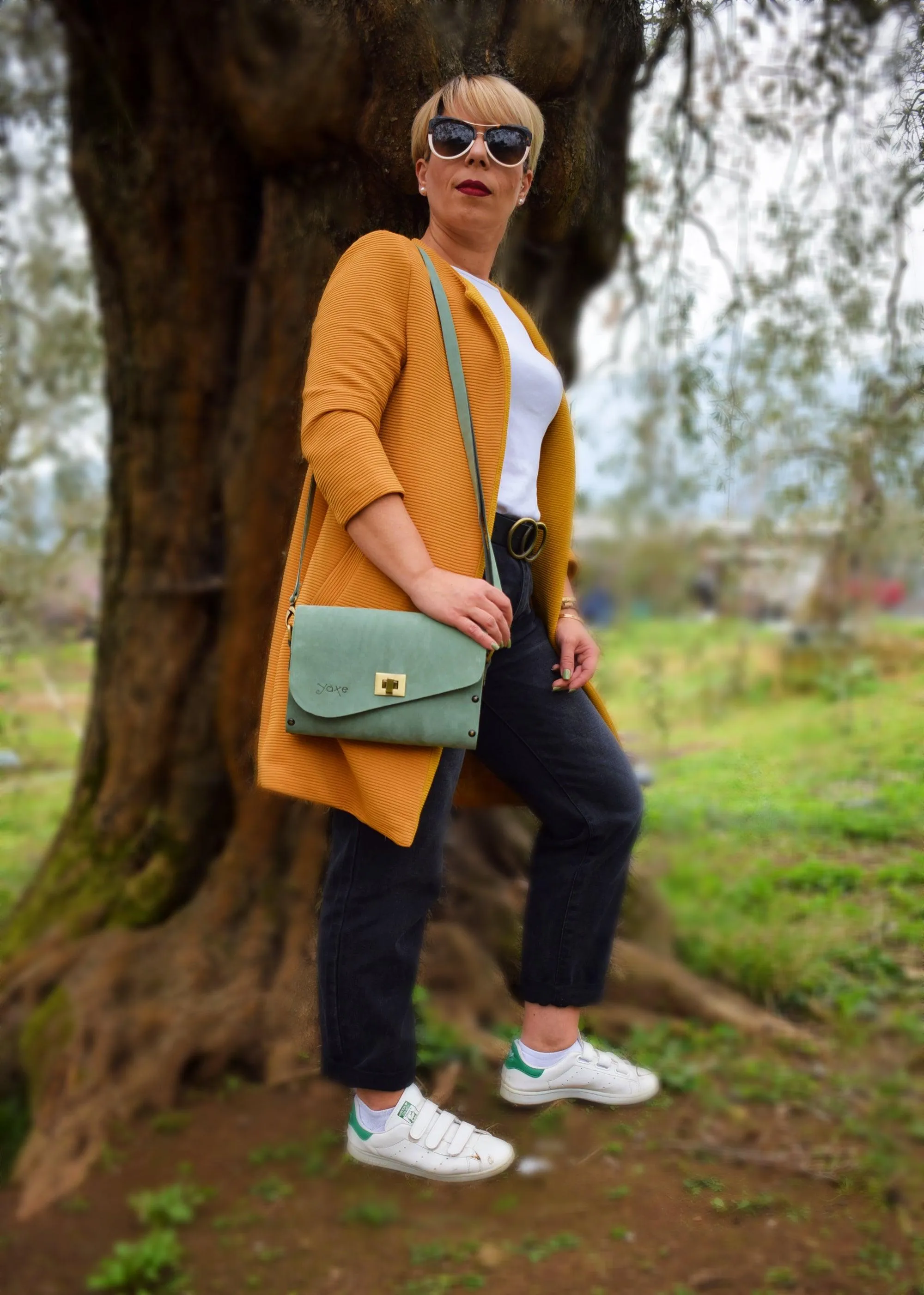 Mint leather wood women bag