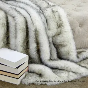 Plush  Faux Fur Throw Blanket, Soft Black Tip Huskie - Arctic Wolf Bedspread - Luxury Fur - Minky Cuddle Fur Lining Fur Accents USA