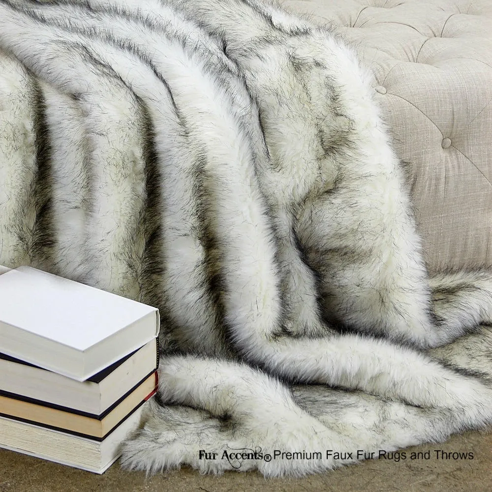 Plush  Faux Fur Throw Blanket, Soft Black Tip Huskie - Arctic Wolf Bedspread - Luxury Fur - Minky Cuddle Fur Lining Fur Accents USA