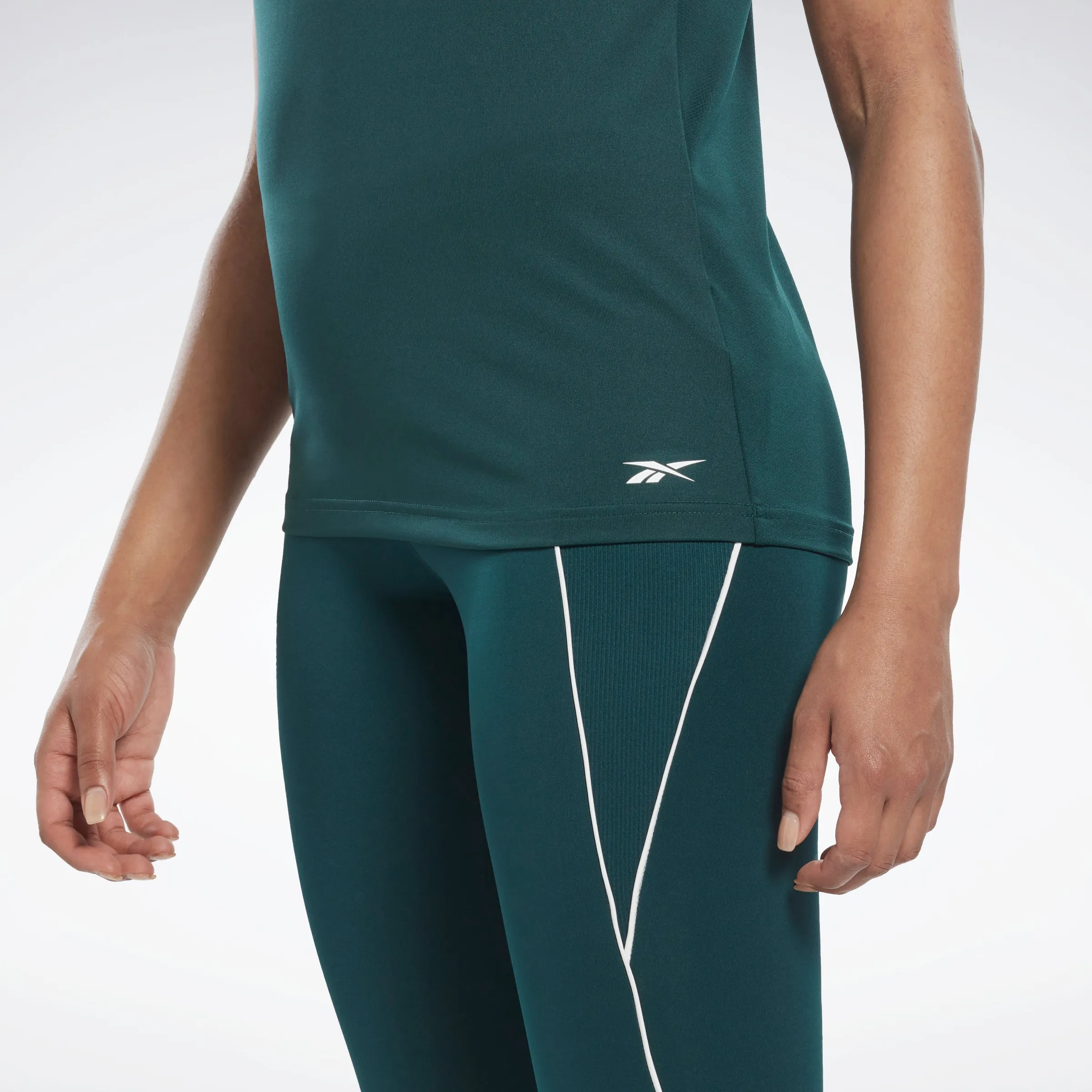 Reebok Apparel Women Workout Ready Speedwick T-Shirt Forgrn
